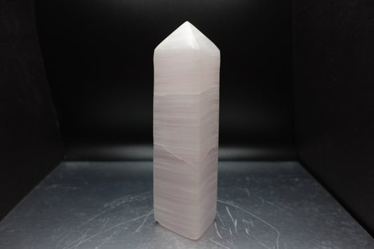 Mangano Calcite Tower