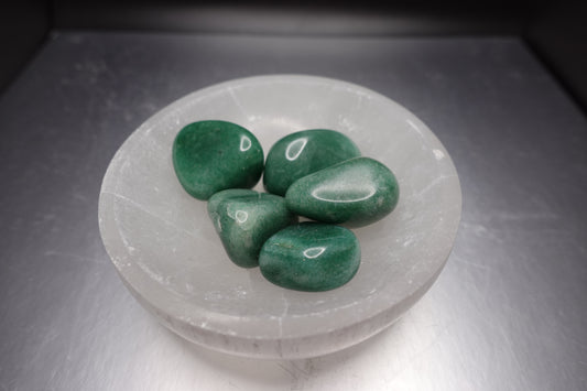 Green Aventurine Tumble Stone